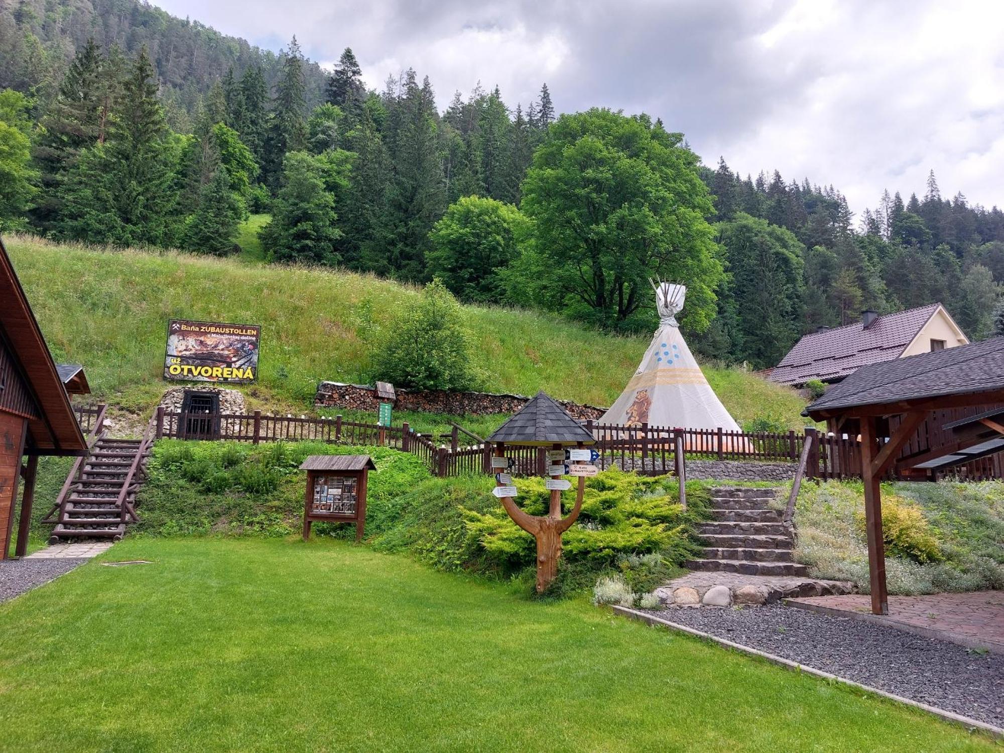 Chatka Pod Jaskynou Maluzina المظهر الخارجي الصورة